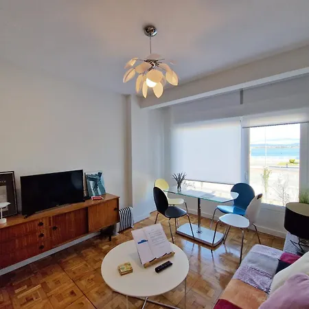 Vistas Al Mar Y Amplitud En El Centro